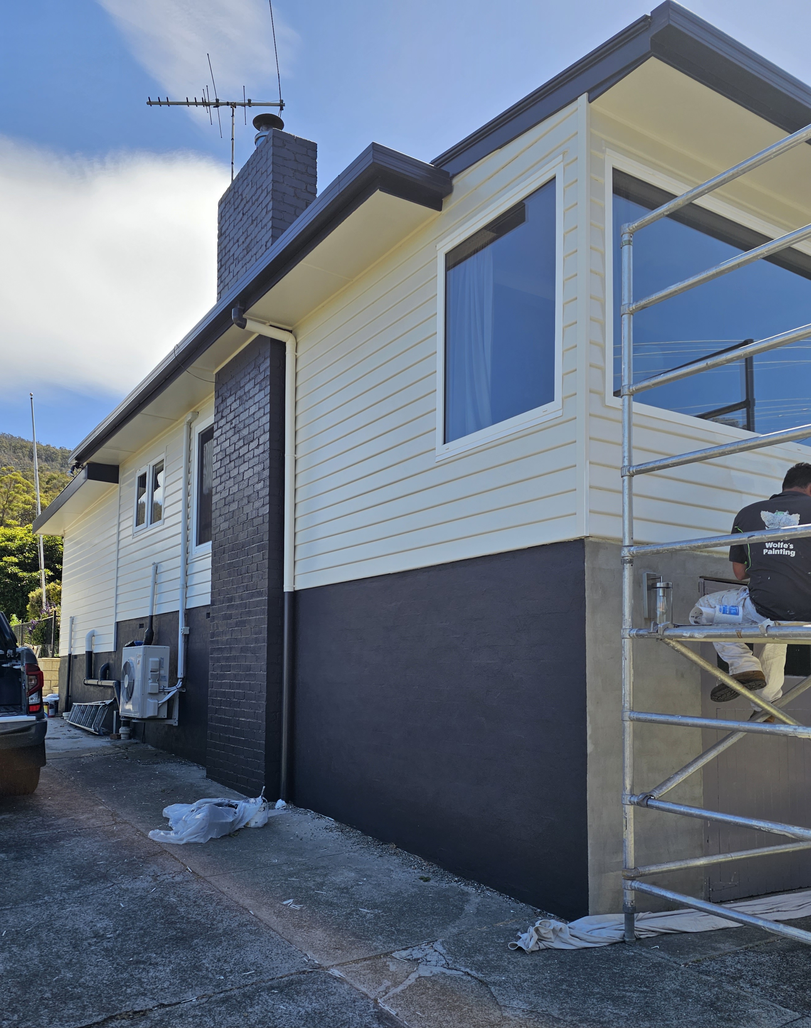 exterior-house-painting-hobart-glenorchy.jpg